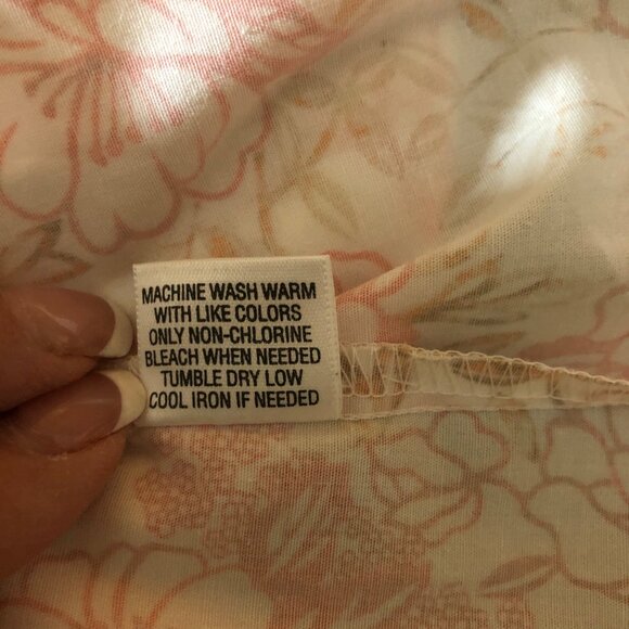 Studio Works Shirt Womens Size Large Orange Floral Wrinkle Free Blouse NEW - Picture 6 of 8